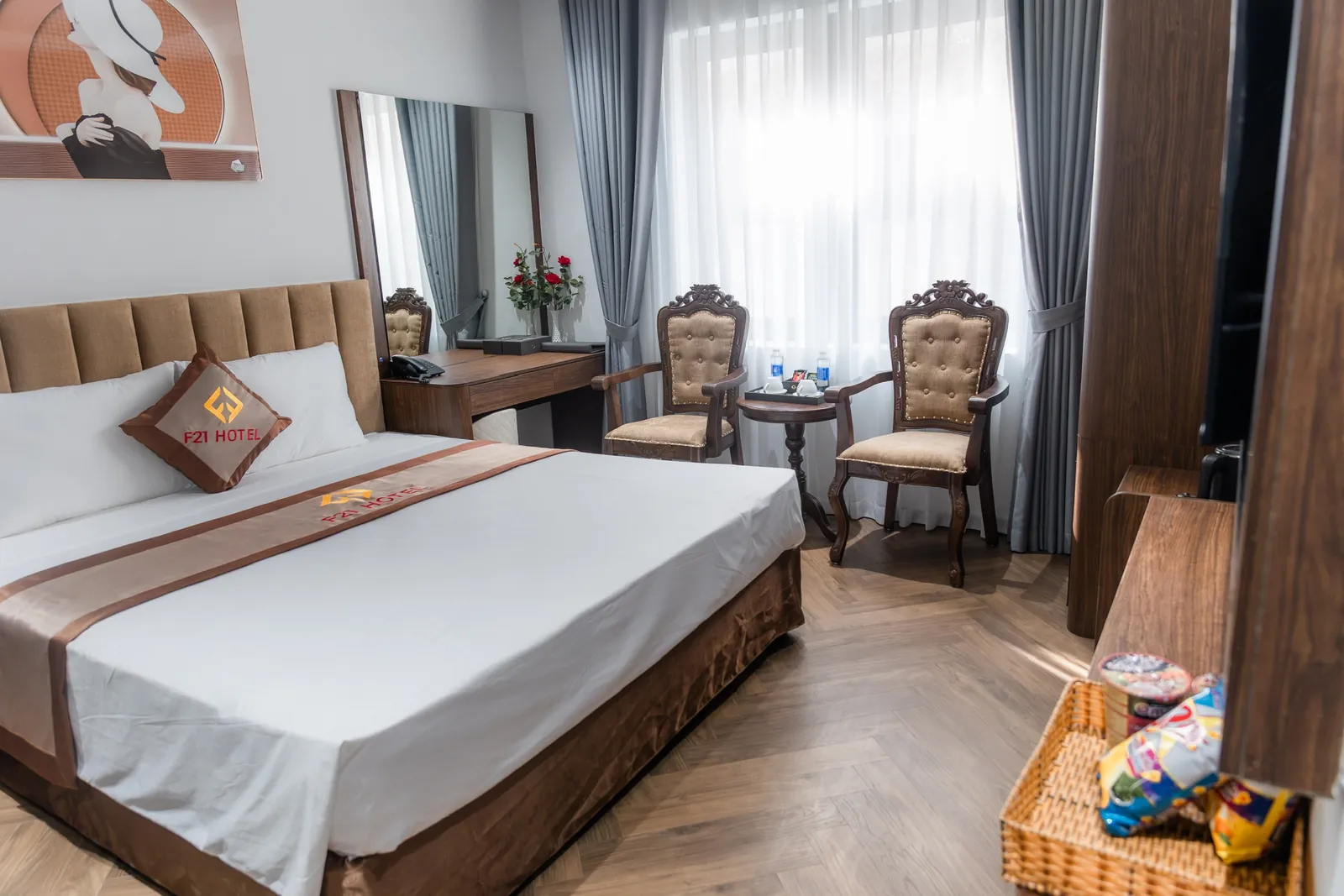 Phòng có bộ ghế cổ điển